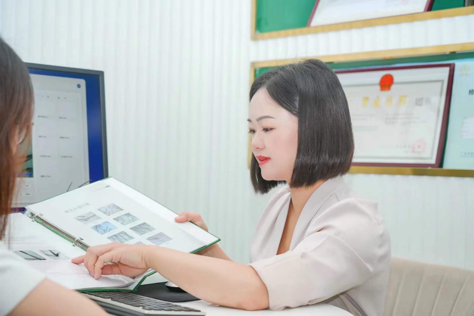 头皮见诊师：头皮行业破局高附加值的关键